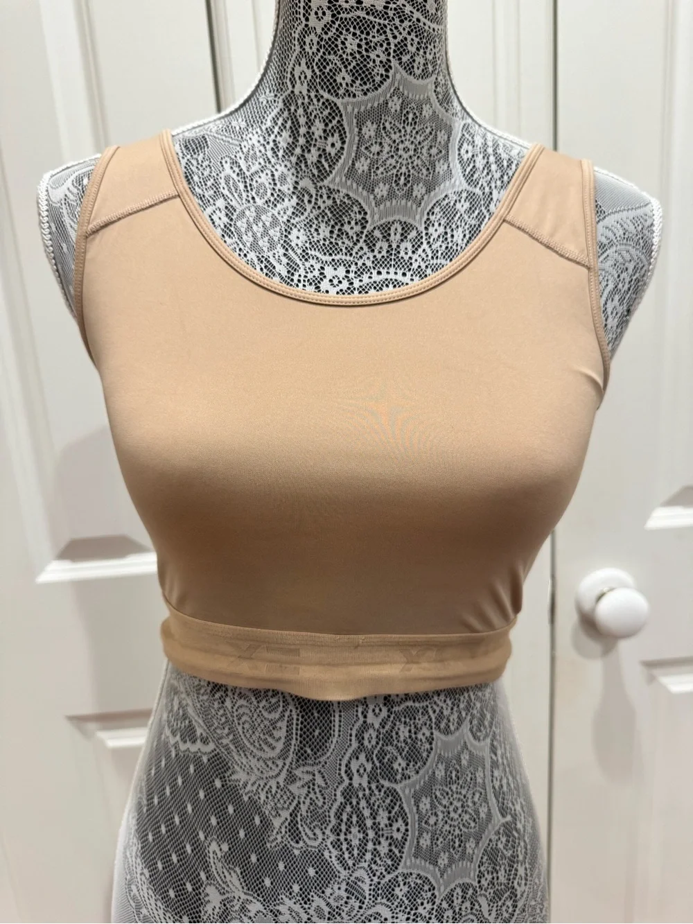 TomboyX Seamless Compression Top in Chai  Size S Athletic wear Athleisure